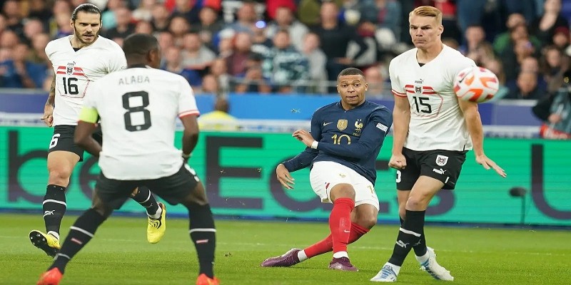 Giải đấu bóng đá là một cuộc thi thể thao