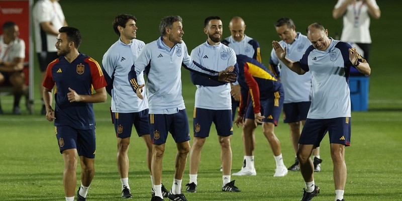 Offside Trong Bóng Đá Và Những Kinh Nghiệm Cần Biết offside trong bong da co vai tro gi