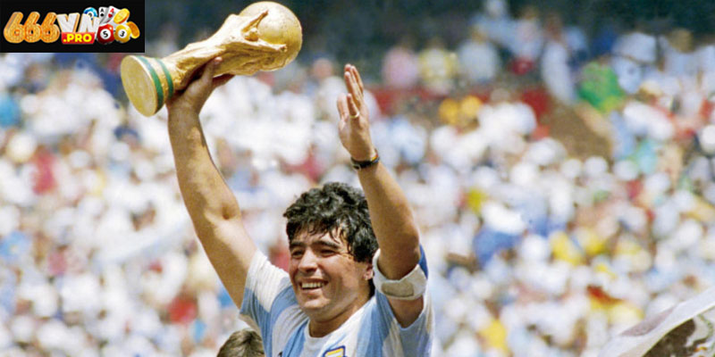 Hành trình huy hoàng trong sự nghiệp thi đấu của Diego Maradona
